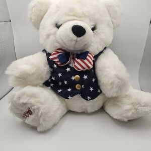 MAIN JOY LIMITED  Patriotic White Teddy Bear Plush Americana Edition 1996 ~ Sits